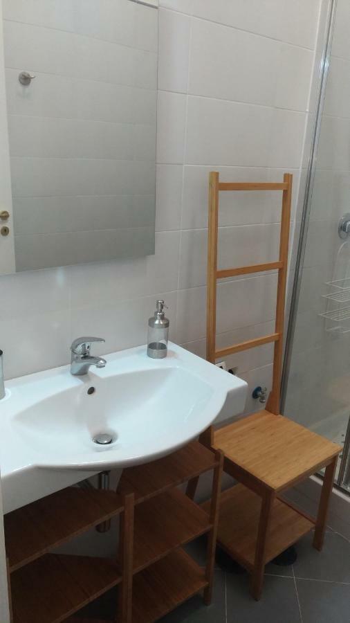 Appartement Ambo: 55 E 72